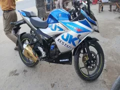 Suzuki Gixxer SF